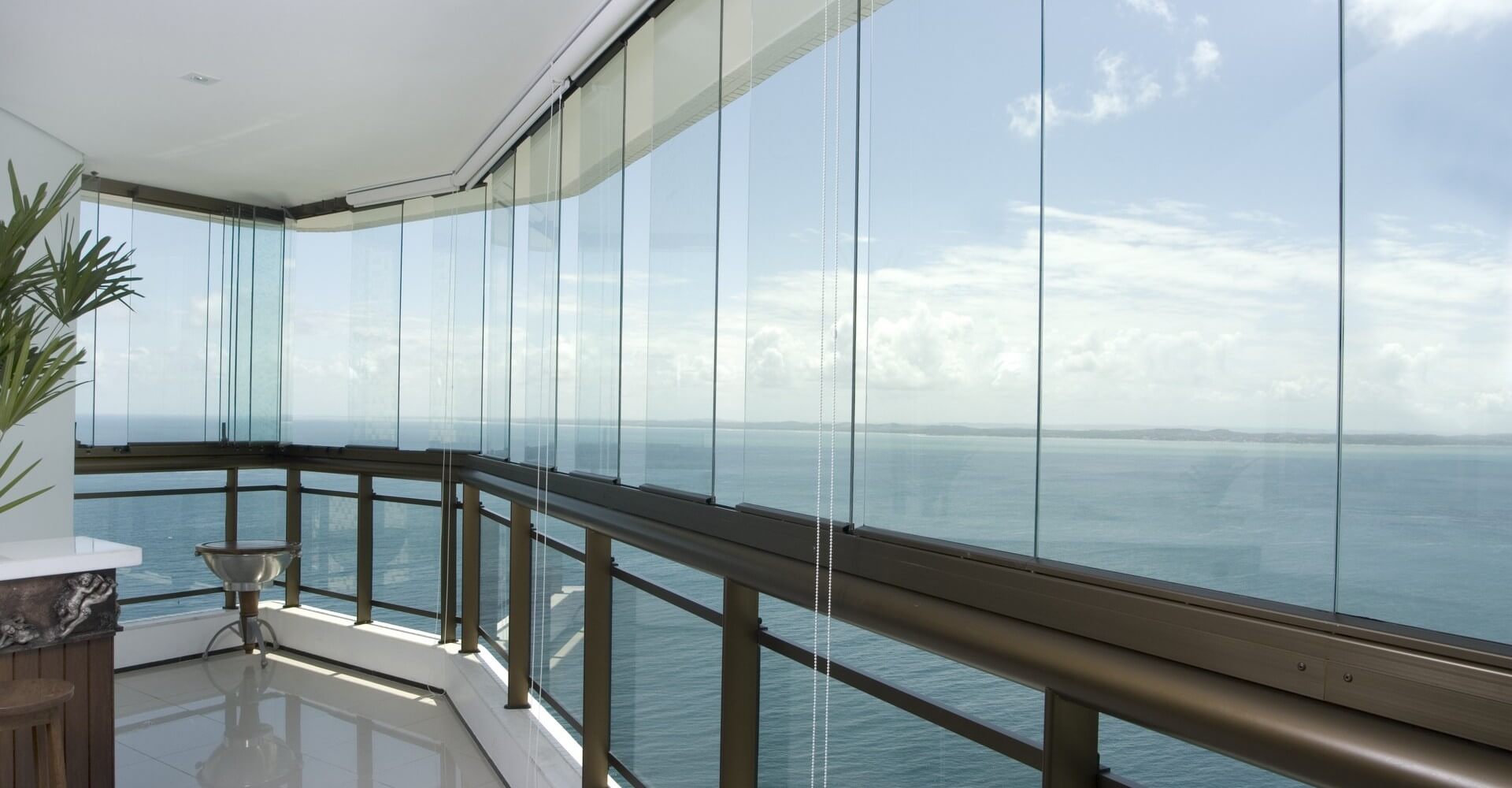 Envidraçamento de Sacadas